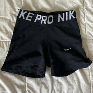 Black Nike pros